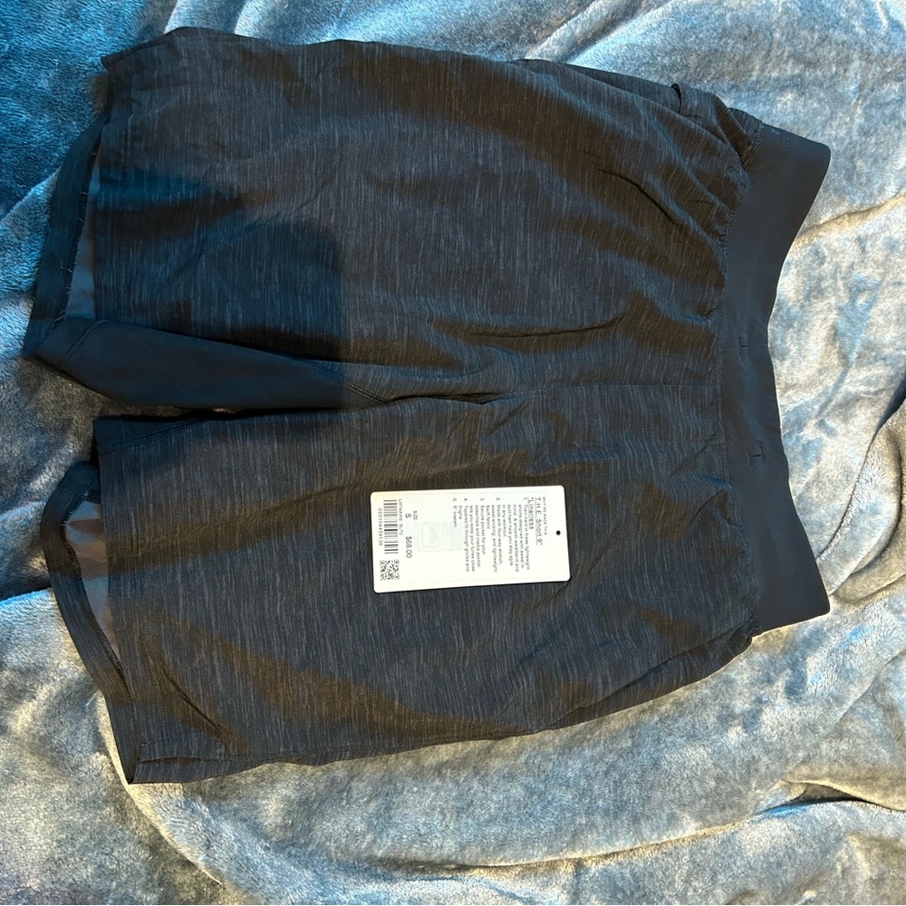 Lululemon 9" Shorts
